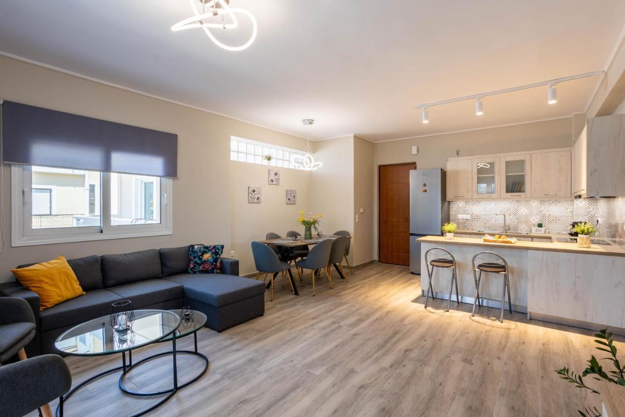 Luxury & Cozy Apartment Messíni 外观 照片