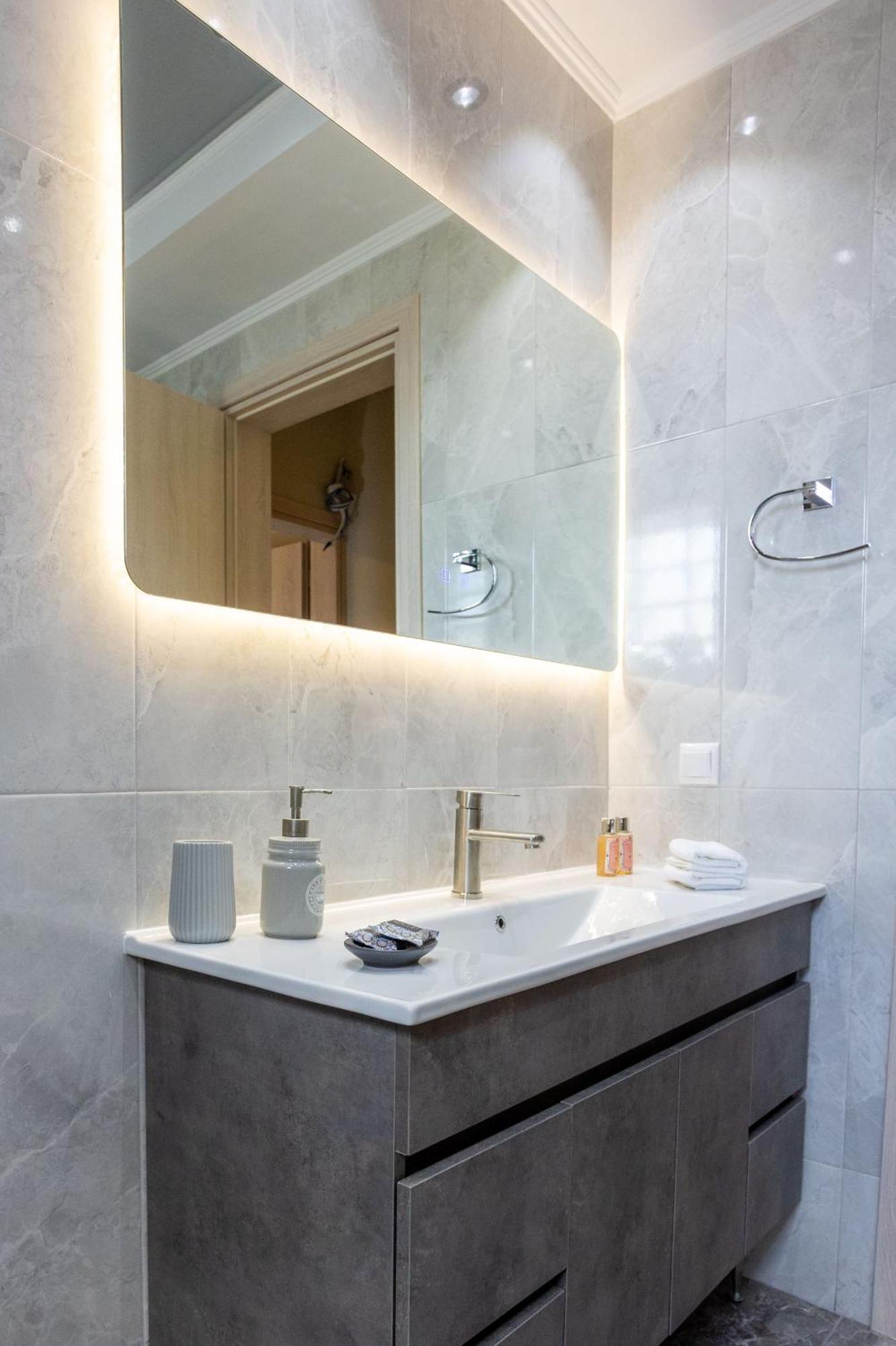 Luxury & Cozy Apartment Messíni 外观 照片